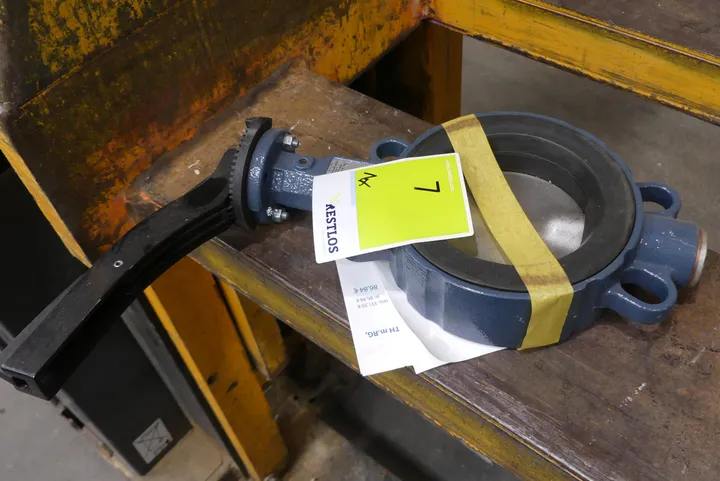 EBRO Absperrklappe mit Handhebel DN100 / Z011-A, PN 6/10/16, EPDM